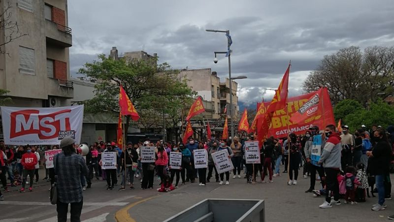 La Izquierda volvió a marchar por el ajuste