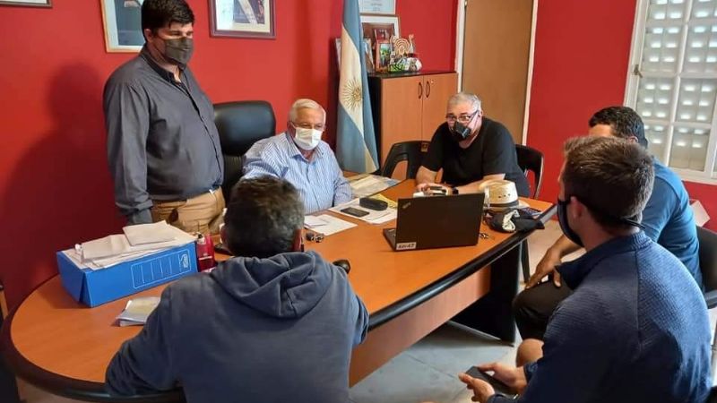 Encuentro con referentes del Instituto Geográfico Nacional