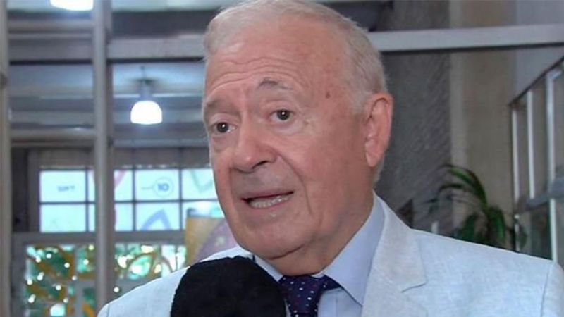 Para el infectólogo Hugo Pizzi, aún no es momento de dejar el barbijo