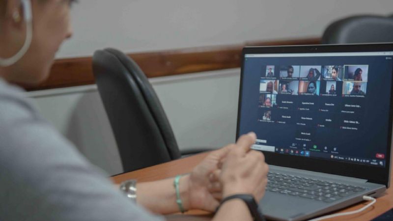 Inicia el Curso de Diseño Gráfico y Desarrollo audiovisual