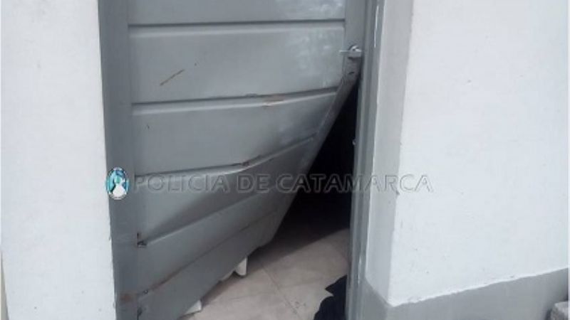 Vecina denunció que estaban robando en una casa