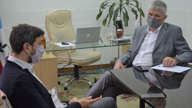 Brunello se reunió con JetSmart buscando sumar vuelos a Catamarca