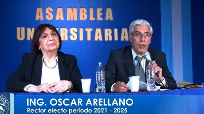 Oscar Arellano es el nuevo Rector de la UNCA