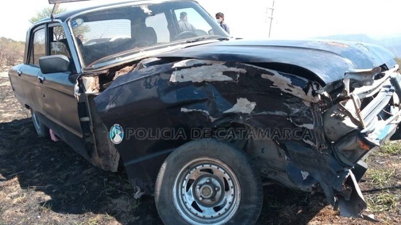 Violento choque en el ingreso a Nueva Coneta