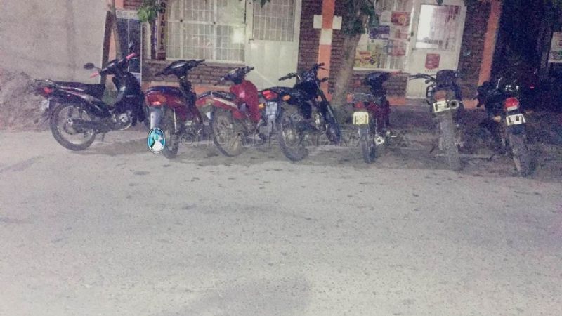 Casi una veintena de vehículos secuestrados por infracciones