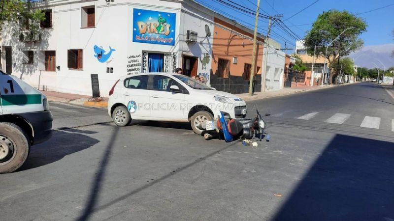 Mujeres heridas tras protagonizar un siniestro vial en el centro