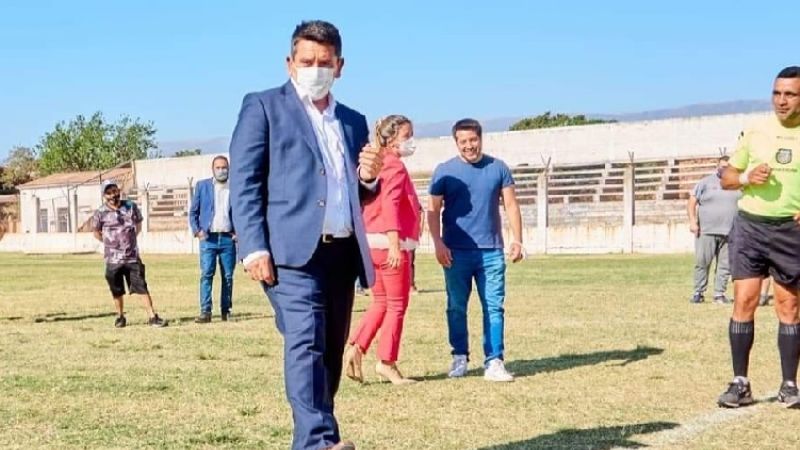 Apoyo de V. Viejo y F. M. Esquiú al fútbol femenino chacarero