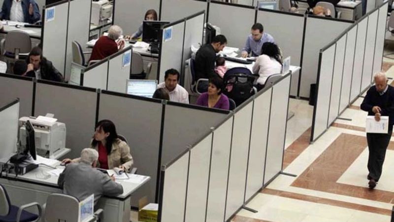 Más del 60% de las personas prefiere trabajar en el Estado antes que en el sector privado