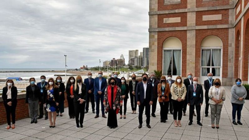 Aclaran qué pasará con la tercera dosis en 2021