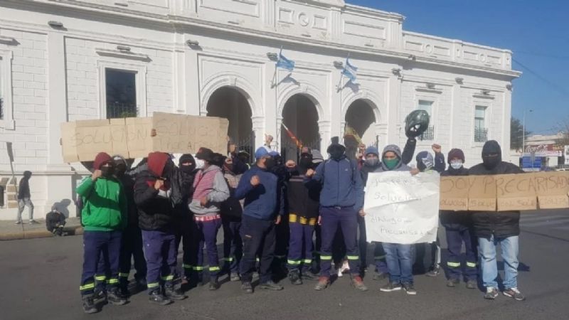Continúa el paro por tiempo indeterminado del SOEM