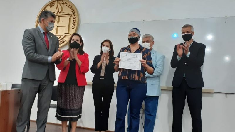 Entregaron certificados a las diplomadas en Educación Maternal en Los Altos