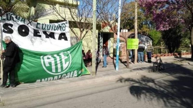 Malestar en Andalgalá por descuentos a municipales