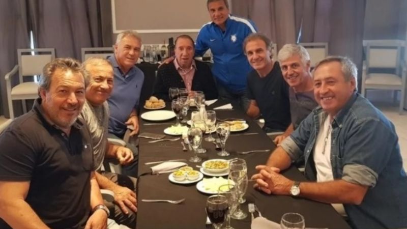 El plan para decirle a Bilardo que murió Maradona