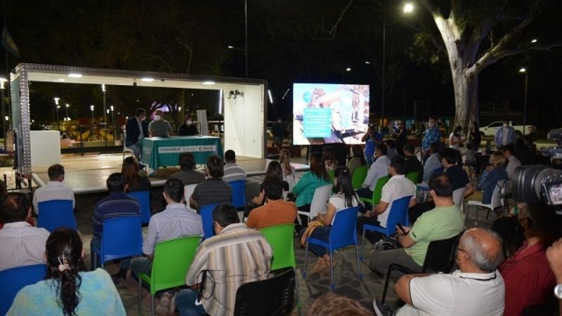 Presentaron el centro móvil “Innovatour”