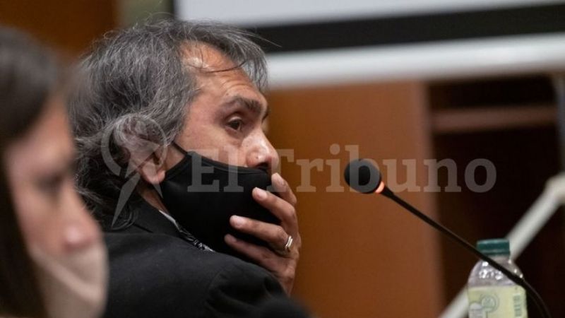 Mario Teruel: “Mi hijo me contó que se hizo tocar”