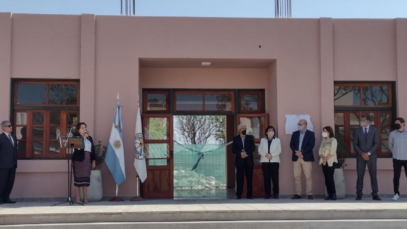 Inauguraron las nuevas aulas de la Facultad de Humanidades