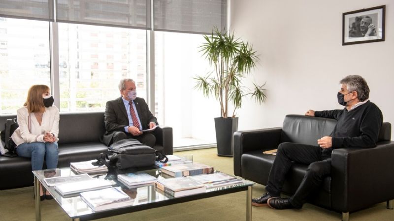 Vicegobernador y Minería con Filmus