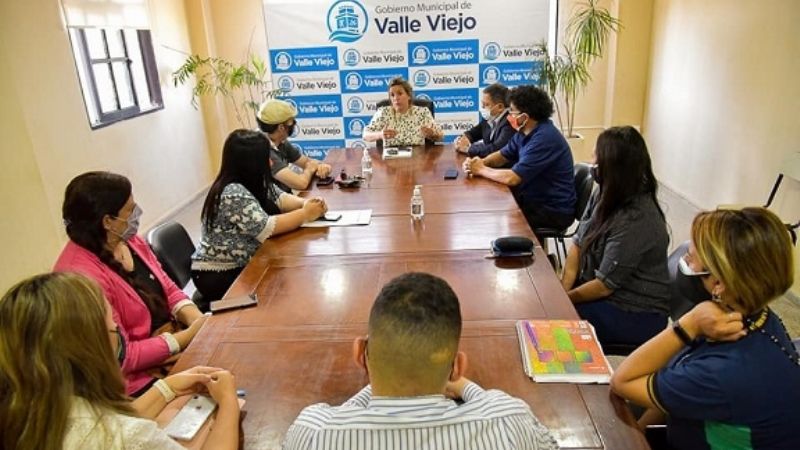 Aumento salarial para docentes chacareros