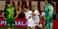 HURACÁN volvió al triunfo, después de ocho fechas, ante Aldisivi, que sufrió su tercera derrota en fila.