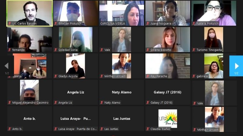 Representantes de 26 comunas se capacitaron en desarrollo turístico