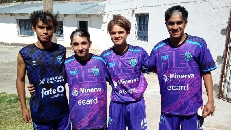 Triunfos de Tesorieri y Vélez en el arranque “capitalino”