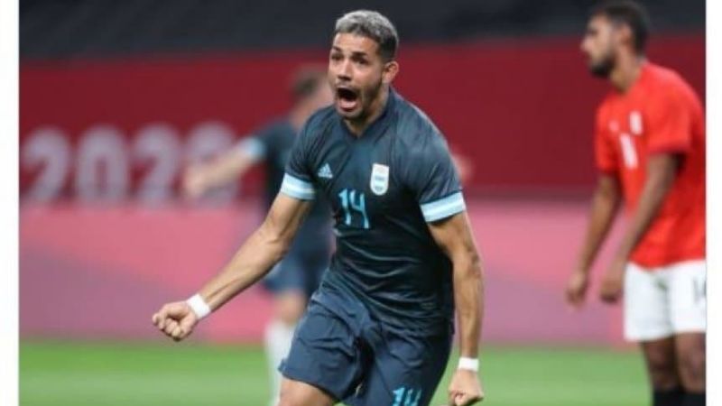 Facundo Medina fue citado por la lesión de Acuña