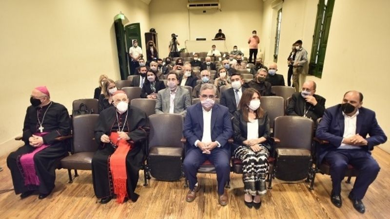 Bienvenida al Legado Papal y presentación del sello postal de homenaje a Esquiú