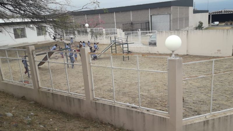 Reparaciones, desmalezamiento e inspecciones técnicas en escuelas