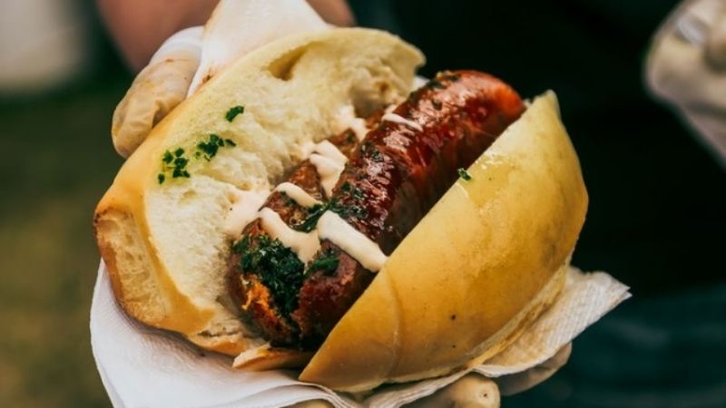 El choripán quedó elegido entre los 5 mejores sándwich del mundo