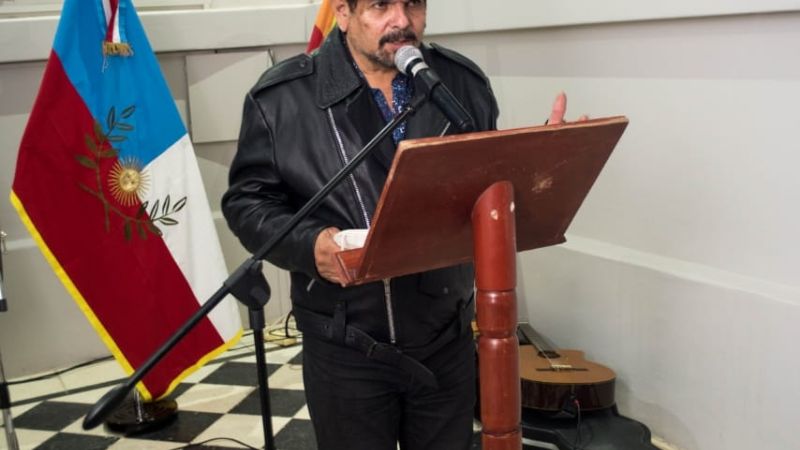 Inauguró la muestra de Raúl Guzmán en la casa natal de Fray Mamerto Esquiú