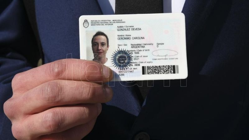 Personas no binarias podrán votar con su nombre autopercibido