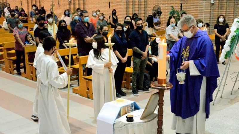 Así despidieron los restos del doctor Fernández