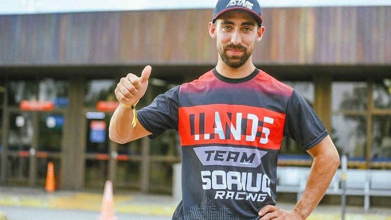 Cálida recepción al piloto del Dakar, Diego Llanos, en La Rioja