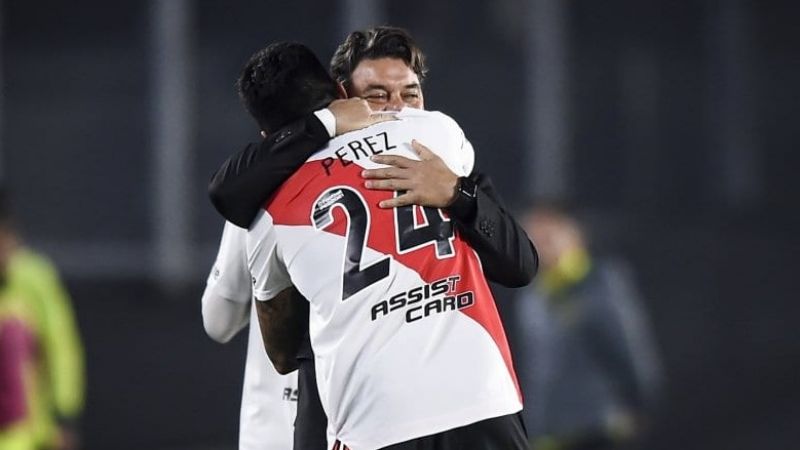 Gallardo recibió su “cumple” 46 en San Martín de Los Andes