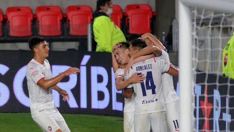 Independiente venció a Talleres; ¿en el adiós de Velasco?