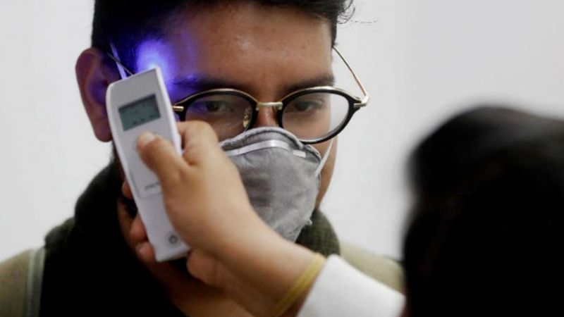 Definieron cuándo deben volver a trabajar personas contagiadas y contactos estrechos