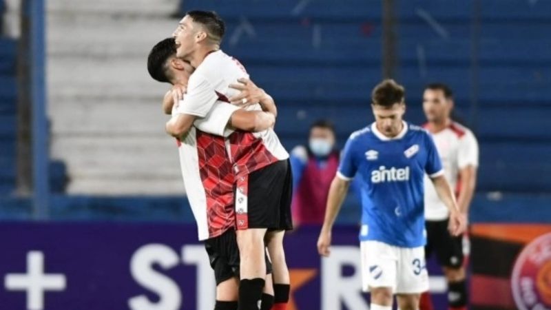 Histórico triunfo de Barracas ante Nacional, en Uruguay