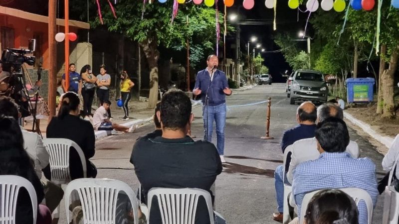 Inauguraron la urbanización de un barrio en Loro Huasi