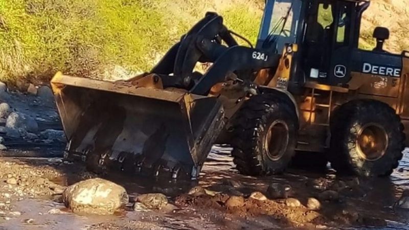 Mejoran caminos afectados por las lluvias