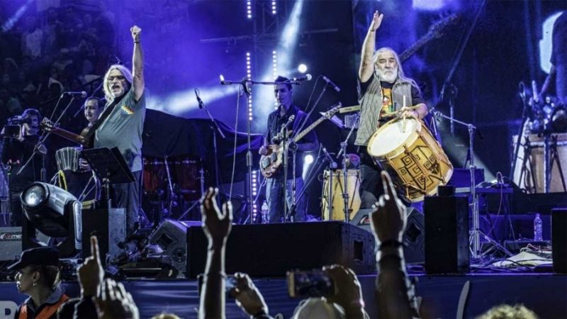 Cosquín abre la fiesta folclórica más grande del país