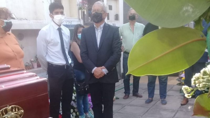 Con “Agüerito”, se nos fue un “imprescindible”