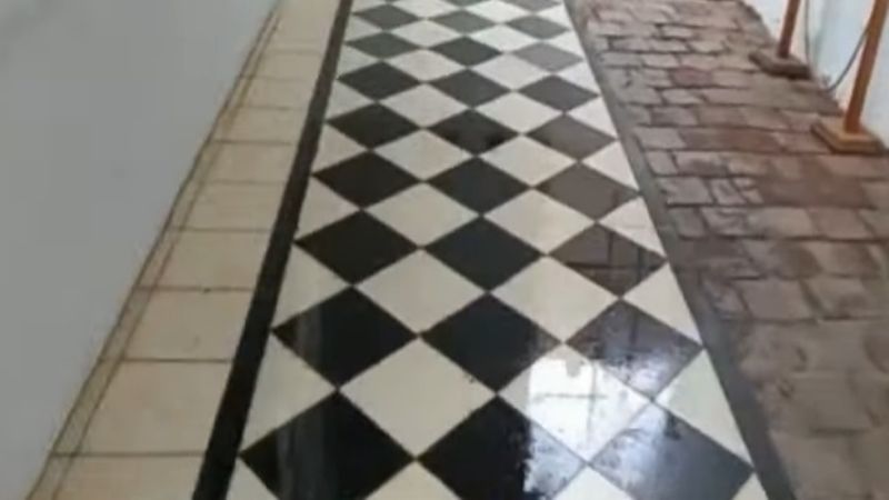 Otra vez el templete