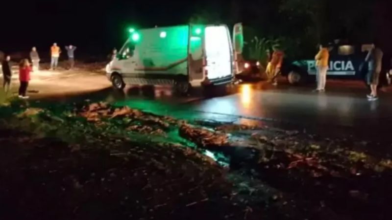 Viajaban en auto y los sorprendió la crecida: dos niños murieron y un hombre está desaparecido