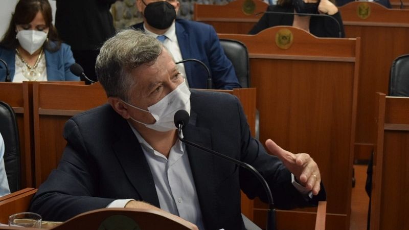 Figueroa Castellanos respaldó a Defensa Civil y atacó a la oposición