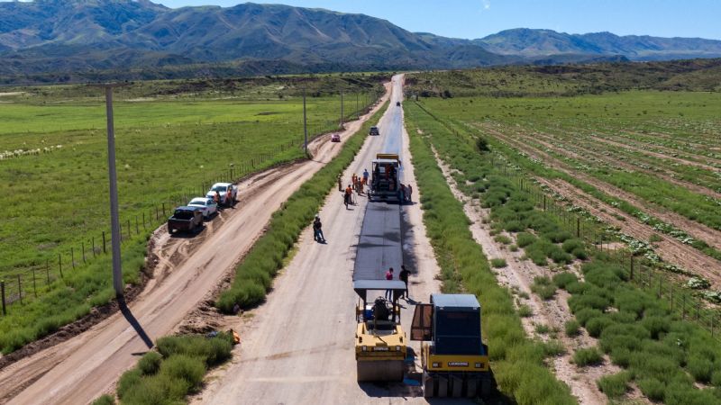 Comenzó obra de pavimentación de la Ruta 1 a Aconquija