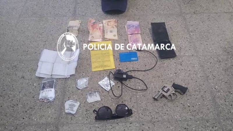 Viajaba en colectivo con un arma de fuego