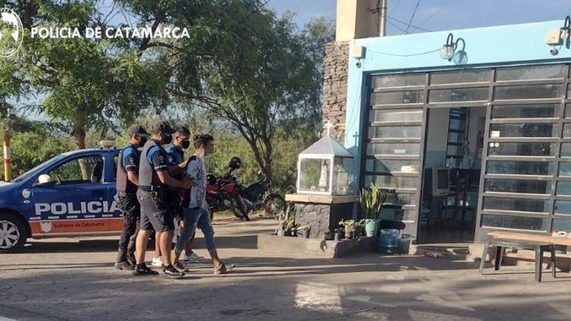 Viajaba en colectivo con un arma de fuego