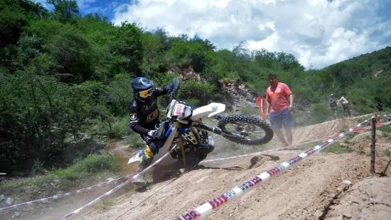Ignacio Carrizo dominó el Enduro del NOA en Las Juntas