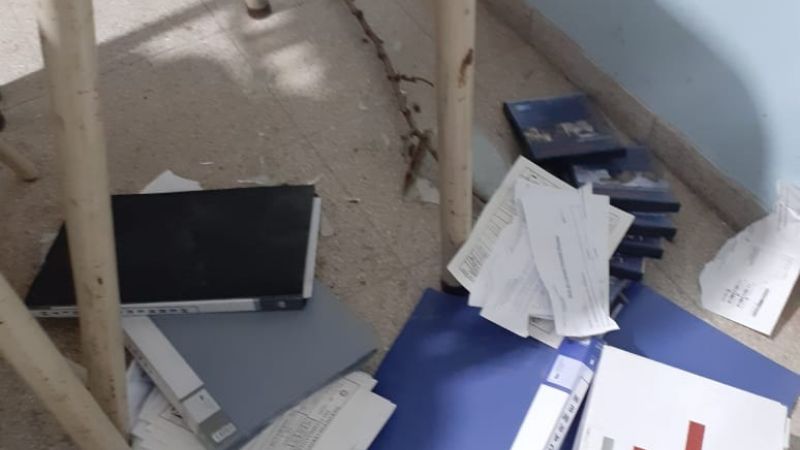 Robo y destrozos en una escuela de Recreo