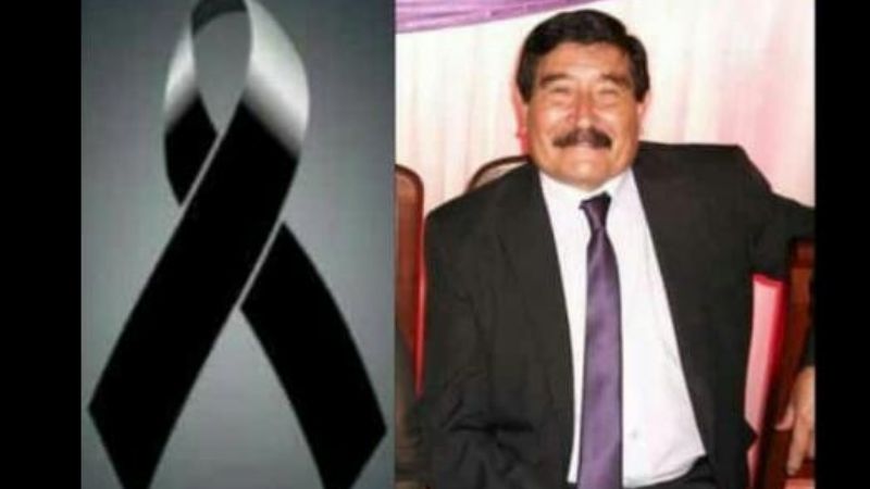 Se cayó de la escalera y murió